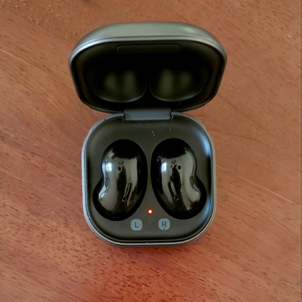 Samsung smart earbuds